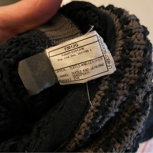 Ugg Leland Sweater Knit Boots Womens Size 9 Black Button Up Fold - Picture 9 of 12